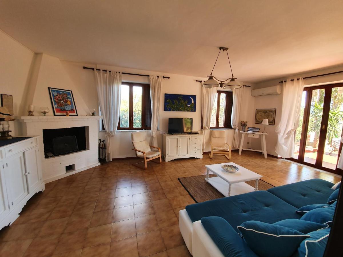 Villa Mariella Карини Экстерьер фото